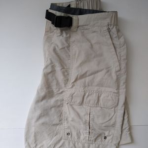 Croft & Barrow Nylon Cargo Shorts, Size 32